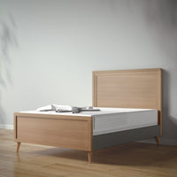 New York Full Bed in Harvest / Peppercorn finish