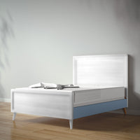 New York Full Bed in Solid White / Navy finish