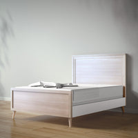 New York Full Bed in Washed White / Solid White finish
