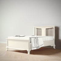 Antonio Full Bed in Bianco Satinato finish