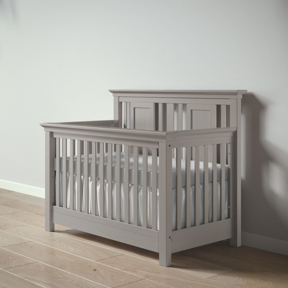 Karisma Convertible Crib / Open Back