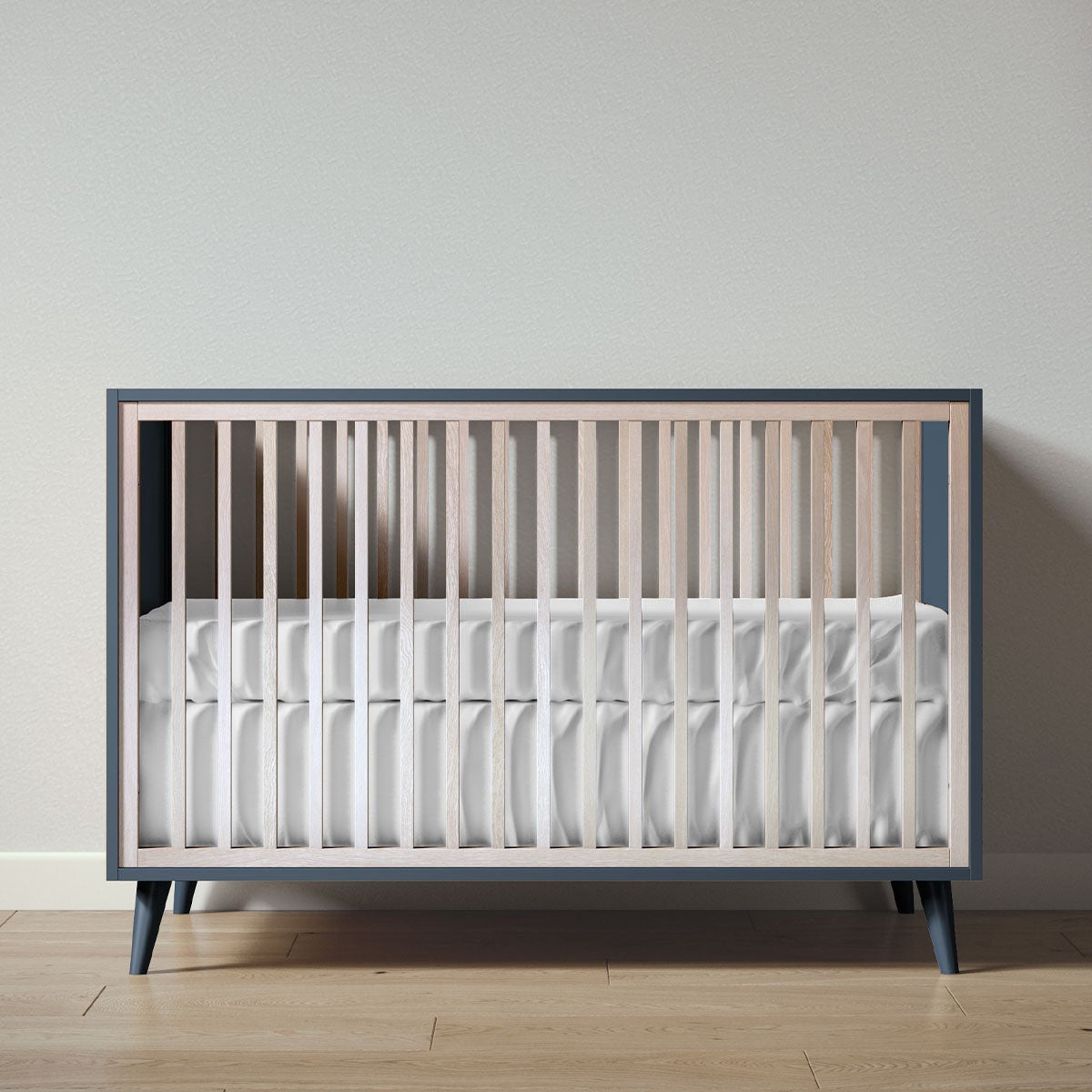 New York Crib in Navy / Washed White finish