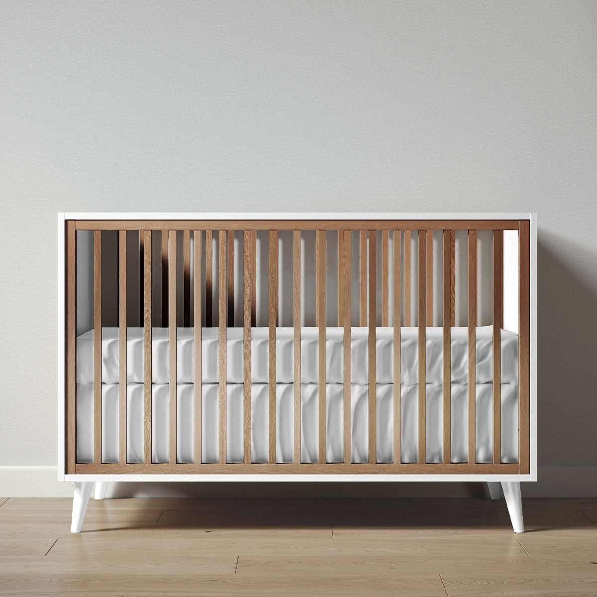 New York Crib in Solid White / Harvest finish