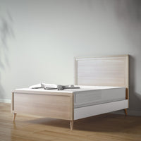 New York Full Bed in Ash / Solid White finish
