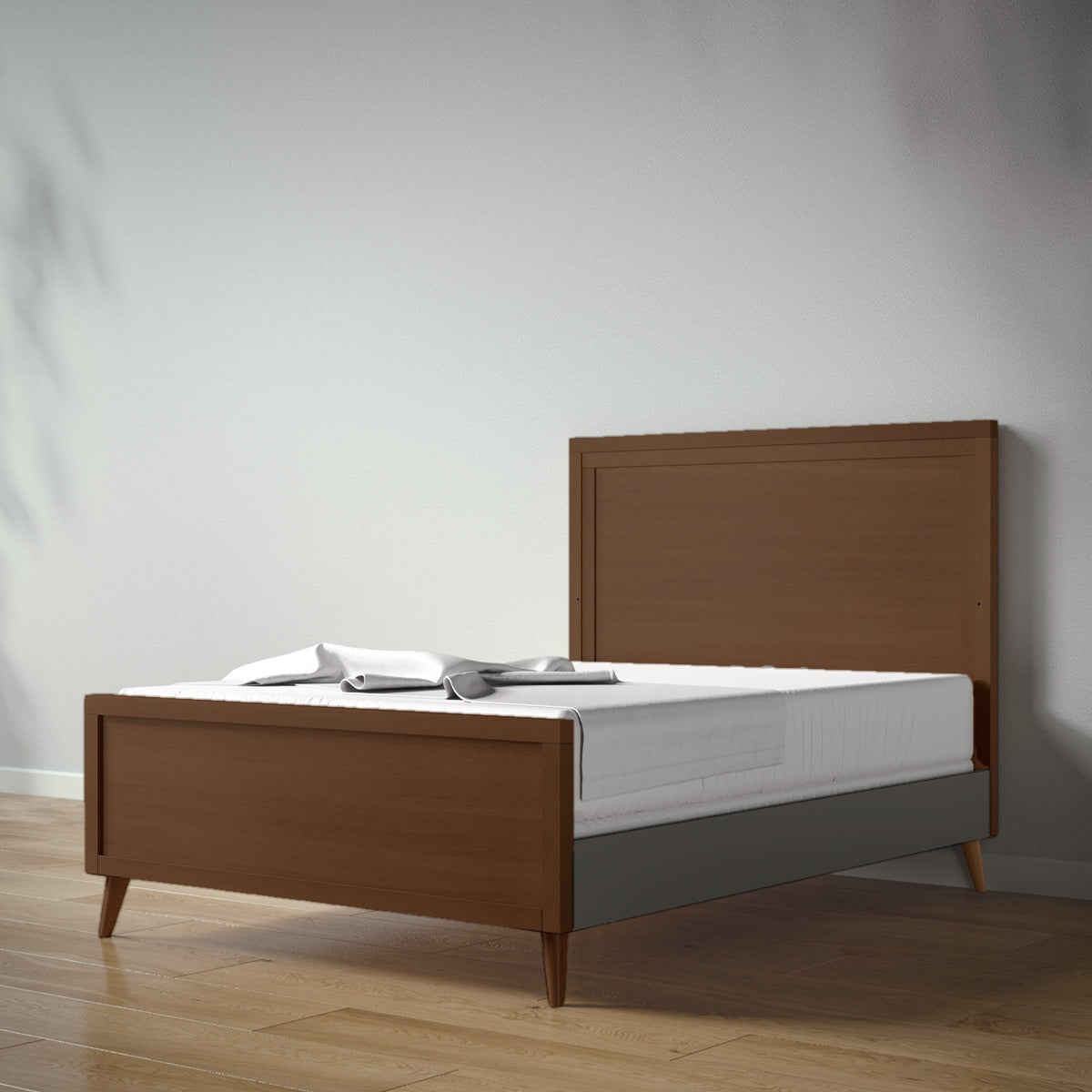 New York Full Bed in Nocello / Peppercorn finish