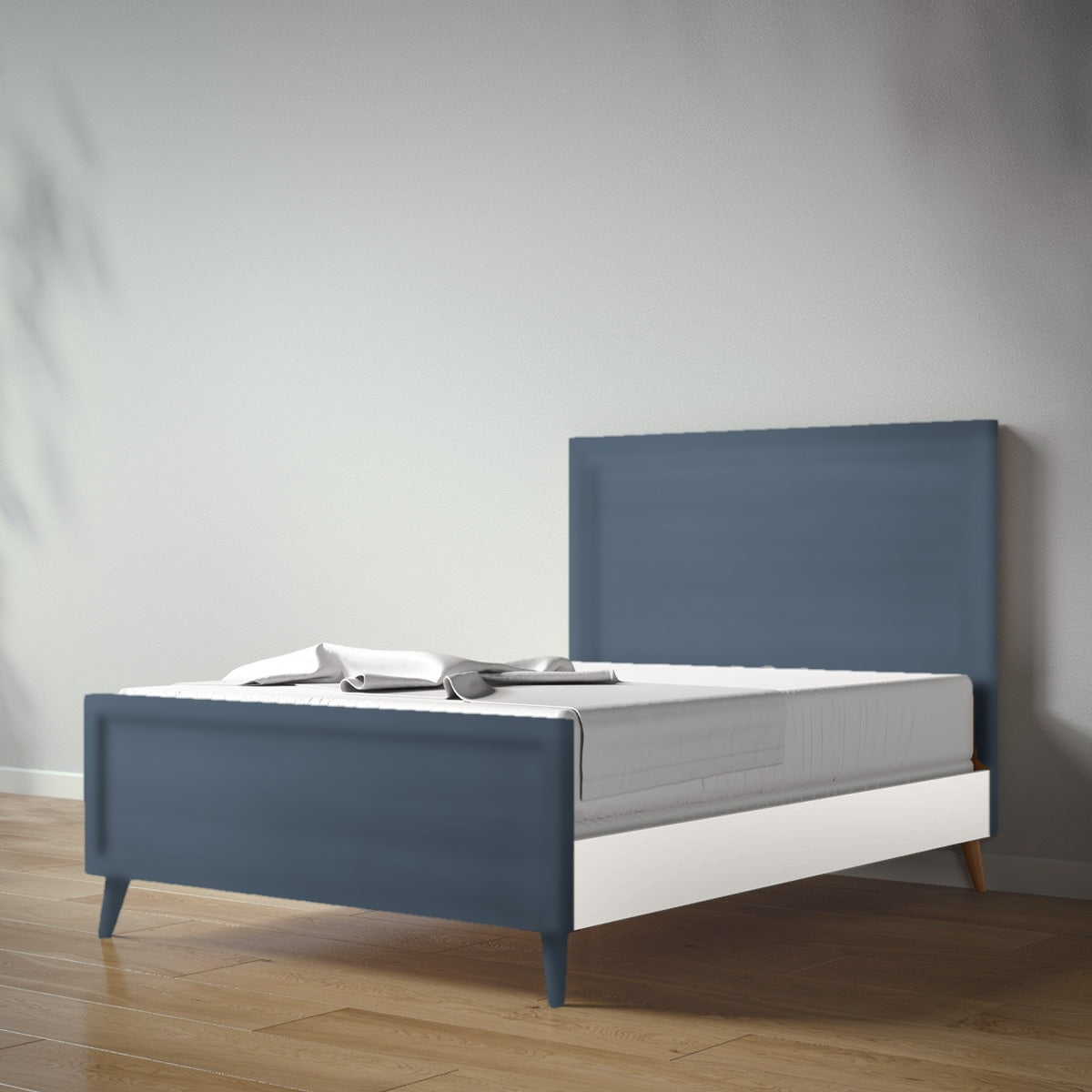 New York Full Bed in Navy / Bianco Satinato finish