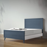 New York Full Bed in Navy / Solid White finish