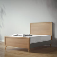 New York Full Bed in Sandstone / Peppercorn finish