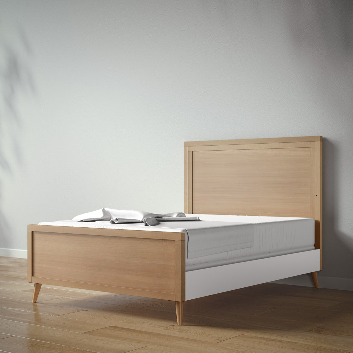 New York Full Bed in Sandstone / Solid White finish