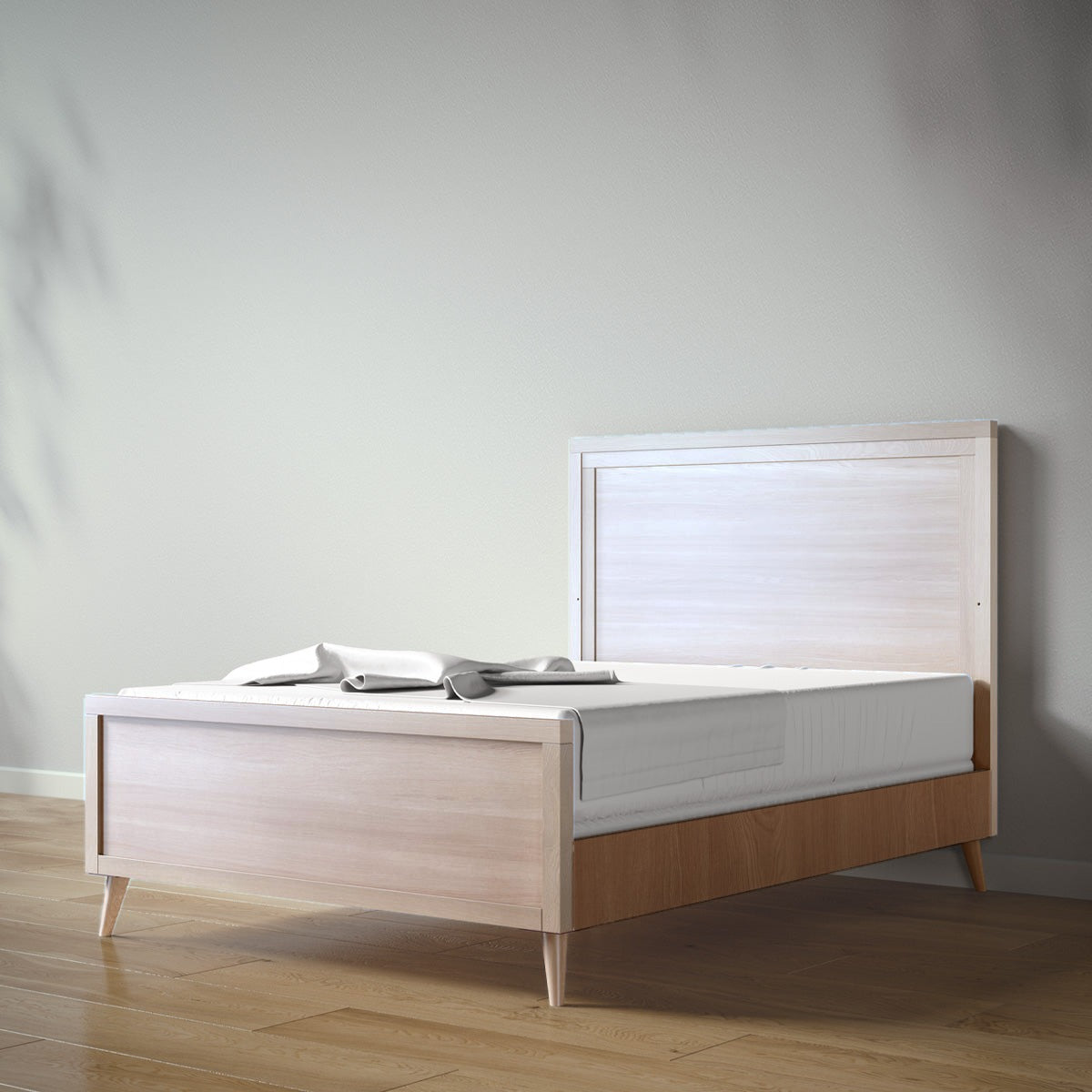 New York Full Bed in Washed White / Nocello finish