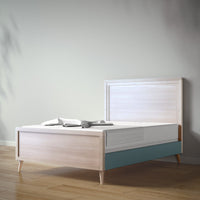New York Full Bed in Washed White / Rosemary finish