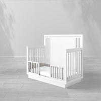 Quadro Toddler Rail in Solid White finish, view 2