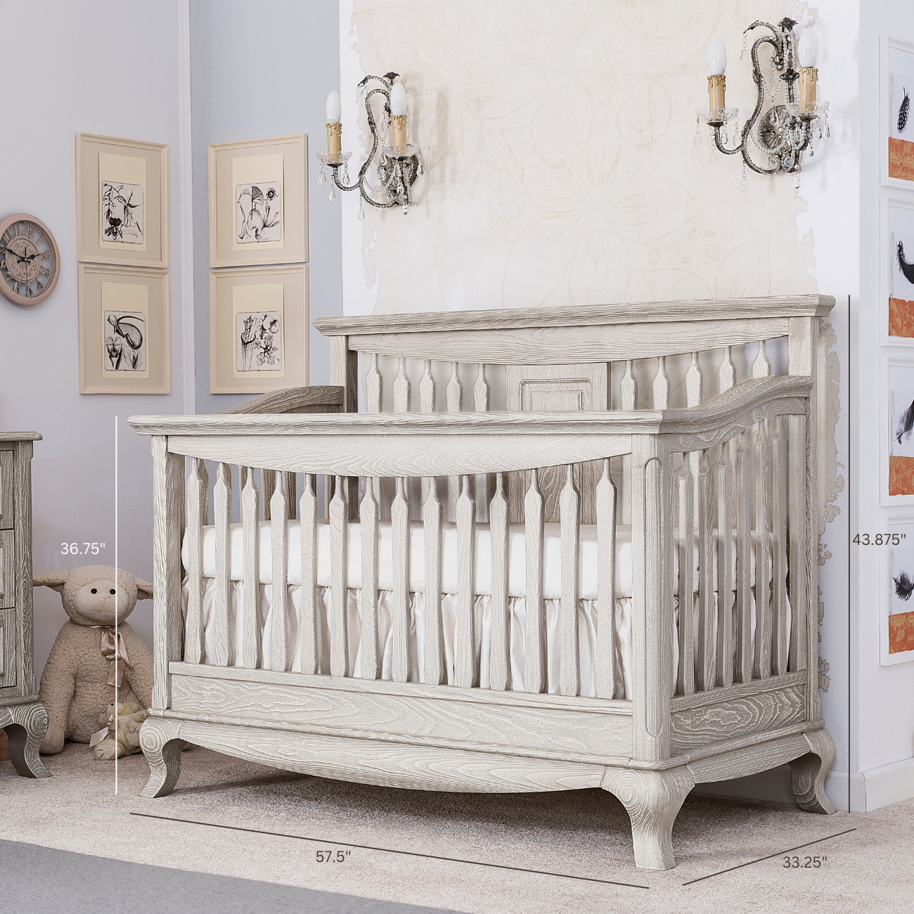 Antonio Convertible Crib / Solid Back