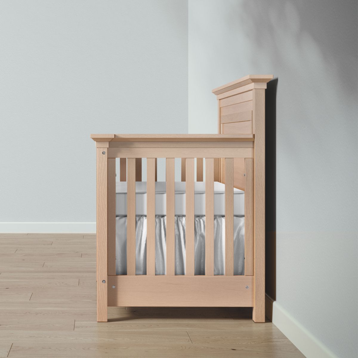 Karisma Convertible Crib / Solid Back