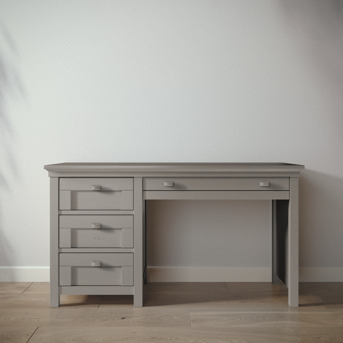 Karisma Desk