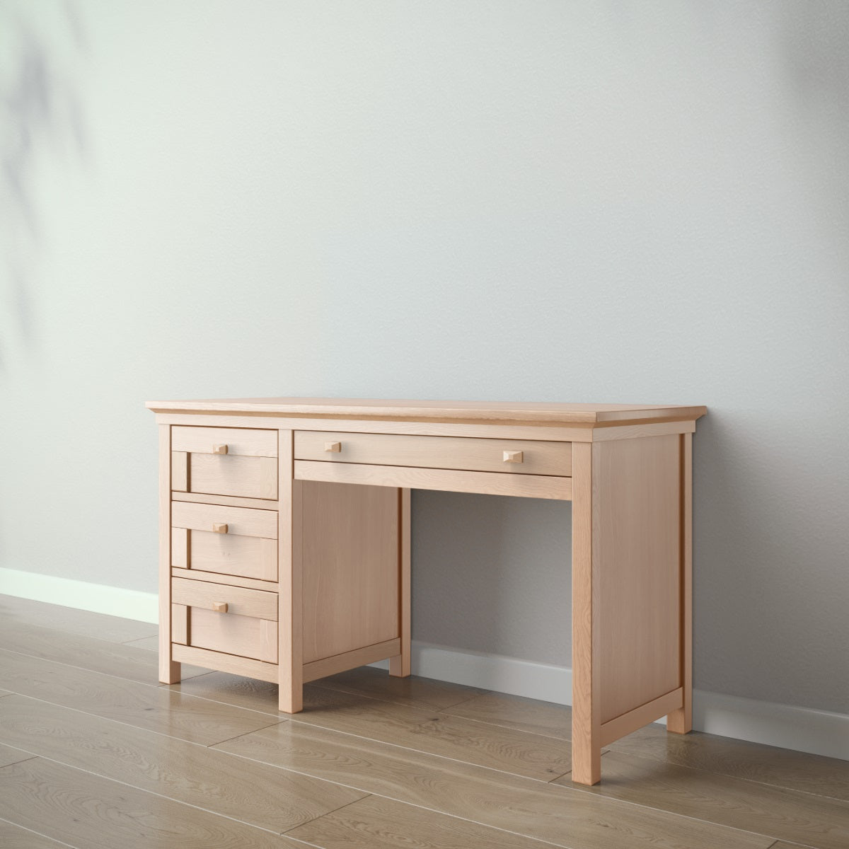 Karisma Desk