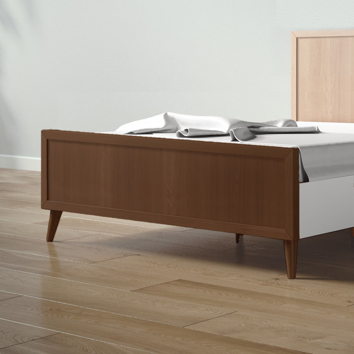 New York Low-Profile Footboard in Nocello finish