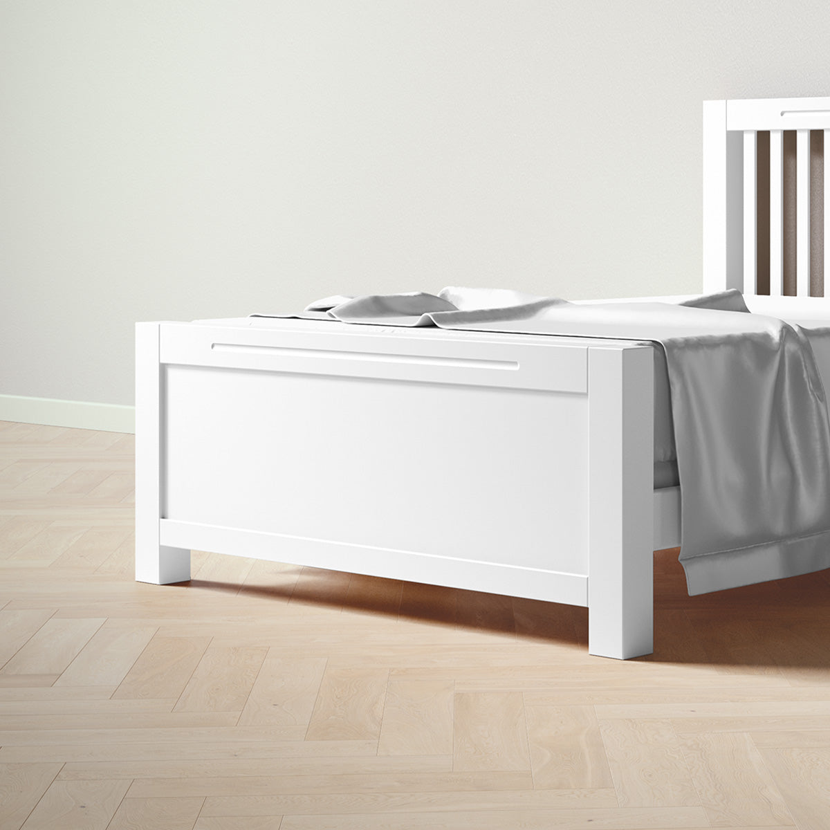 Ventianni Low-Profile Footboard
